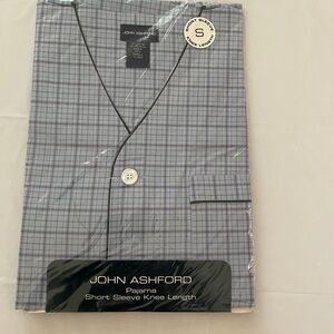 John Ashford men’s pajama Short Sleeve knee length Top & Bottom Blue Size S NWT